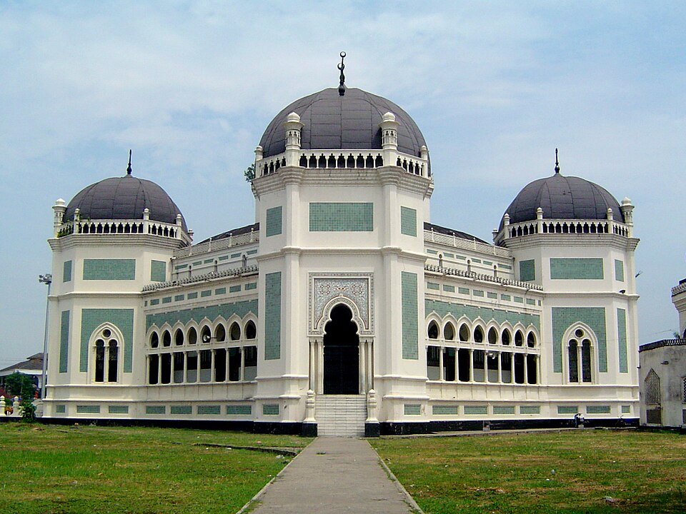 10 Wisata Medan Terbaik, Menjelajahi Sejarah dan Kuliner Tanah Deli